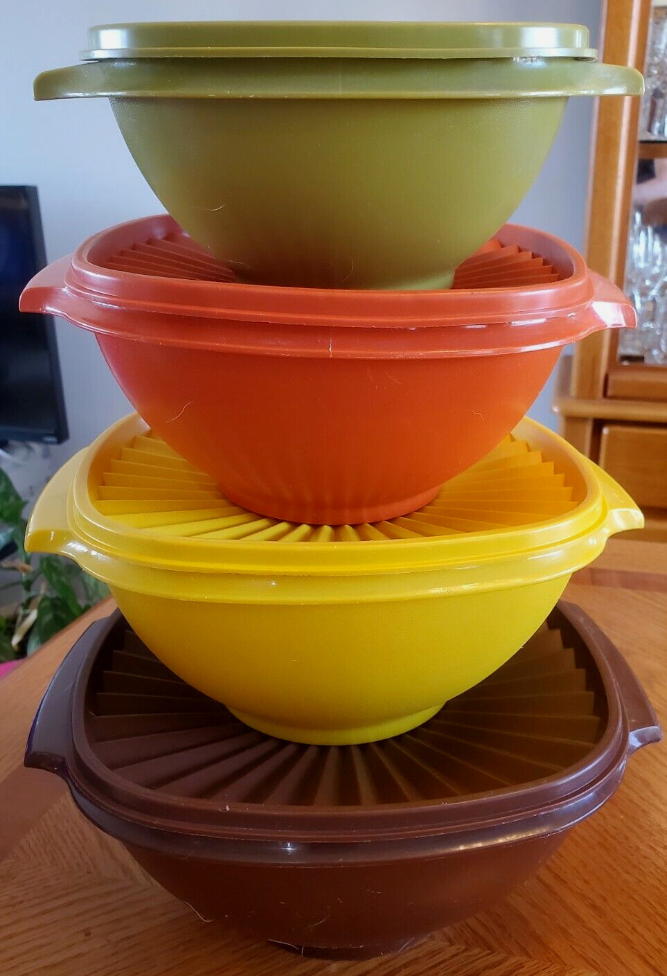 Vintage Tupperware Complete Servalier Bowl SET Harvest  858 836 838 840