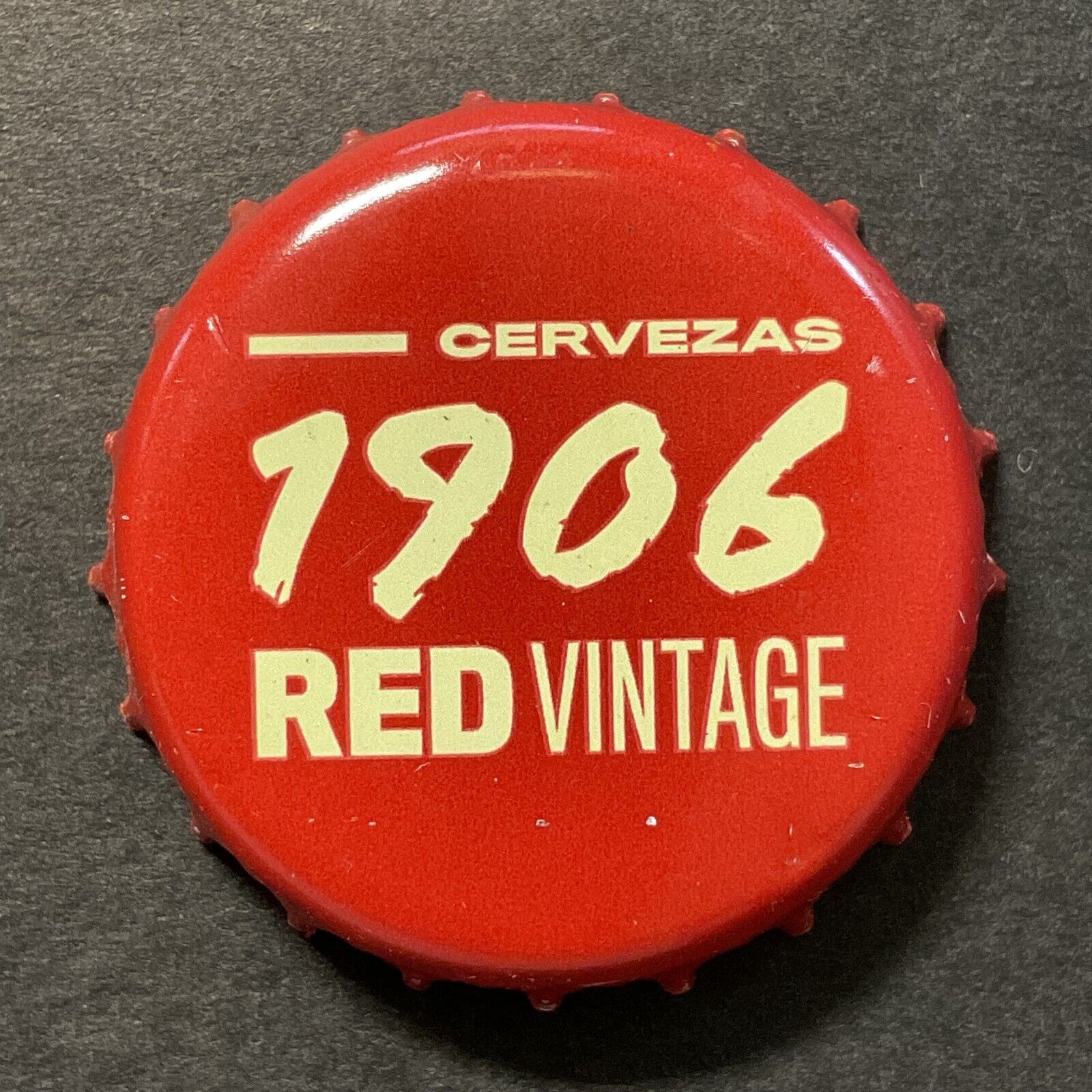 1906 Red Vintage Crown Beer Bottle Cap Chapa Tapon Biere Cerveza