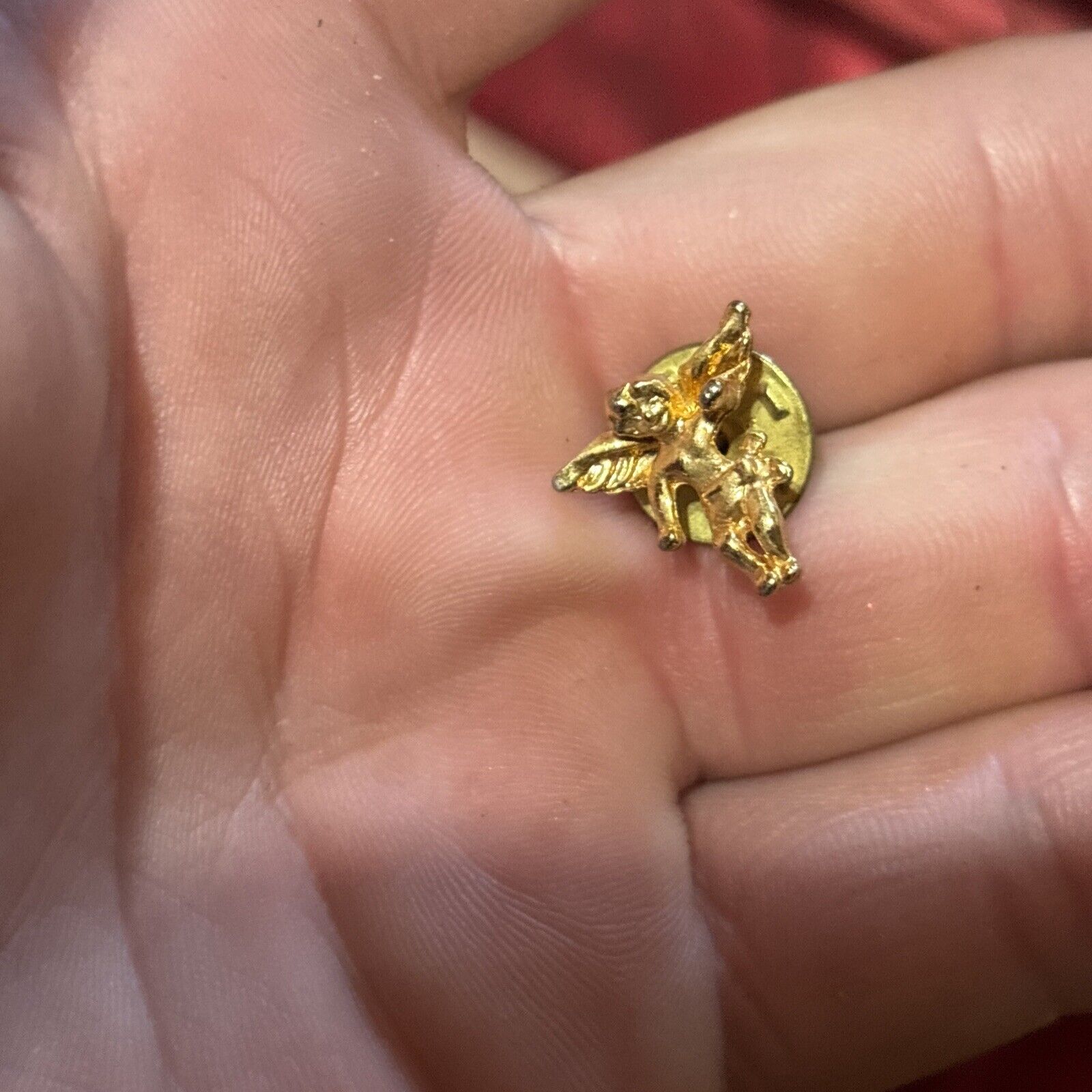 Vintage Heavenly Angel Gold Tone Enamel Lapel Pin (GW6)