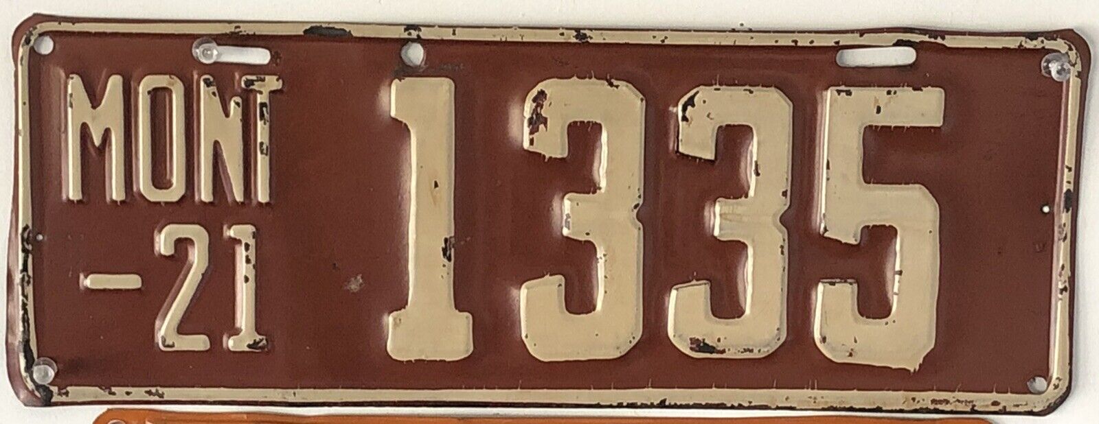 1921 Montana License Plate VERY NICE COMPLETELY ORIGINAL 4 Digit