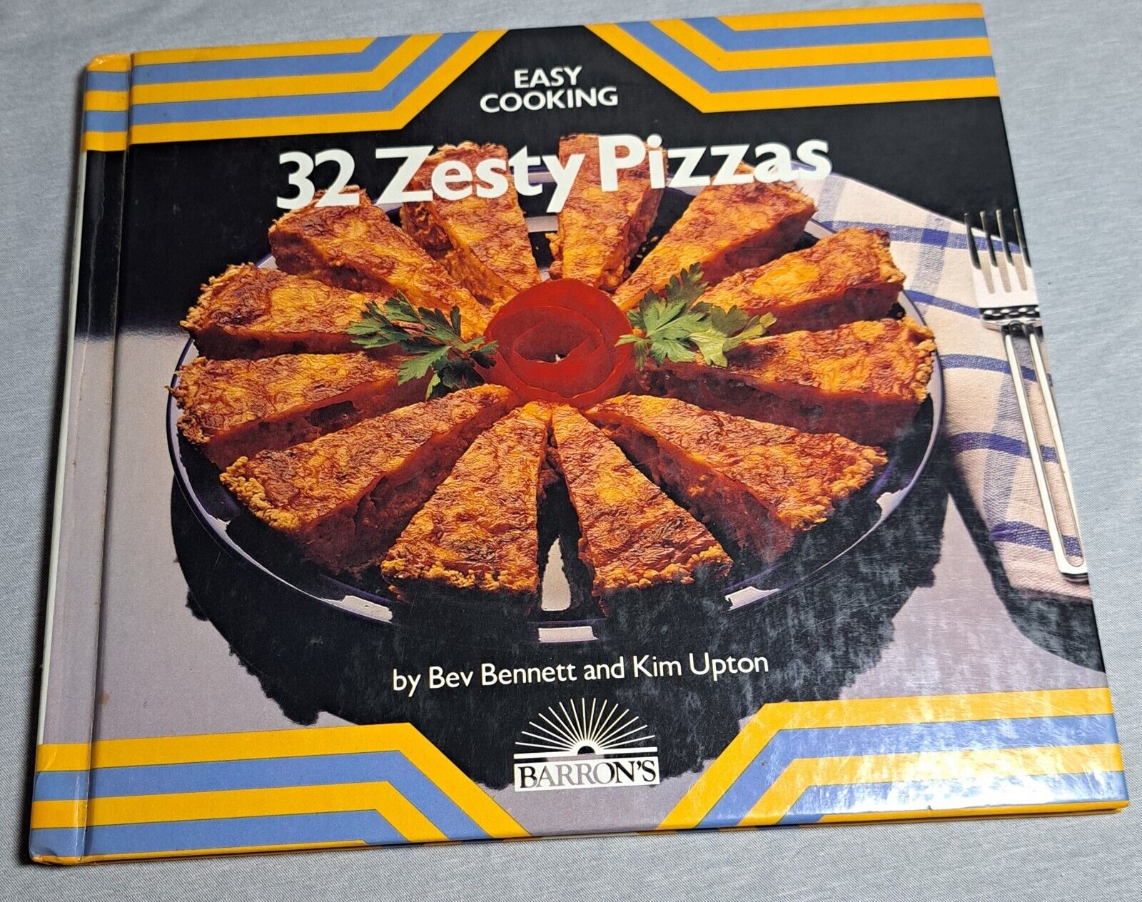 Vintage 1983 Barron’s 32 Zesty Pizzas Easy Cooking Cookbook Recipes Cook Book