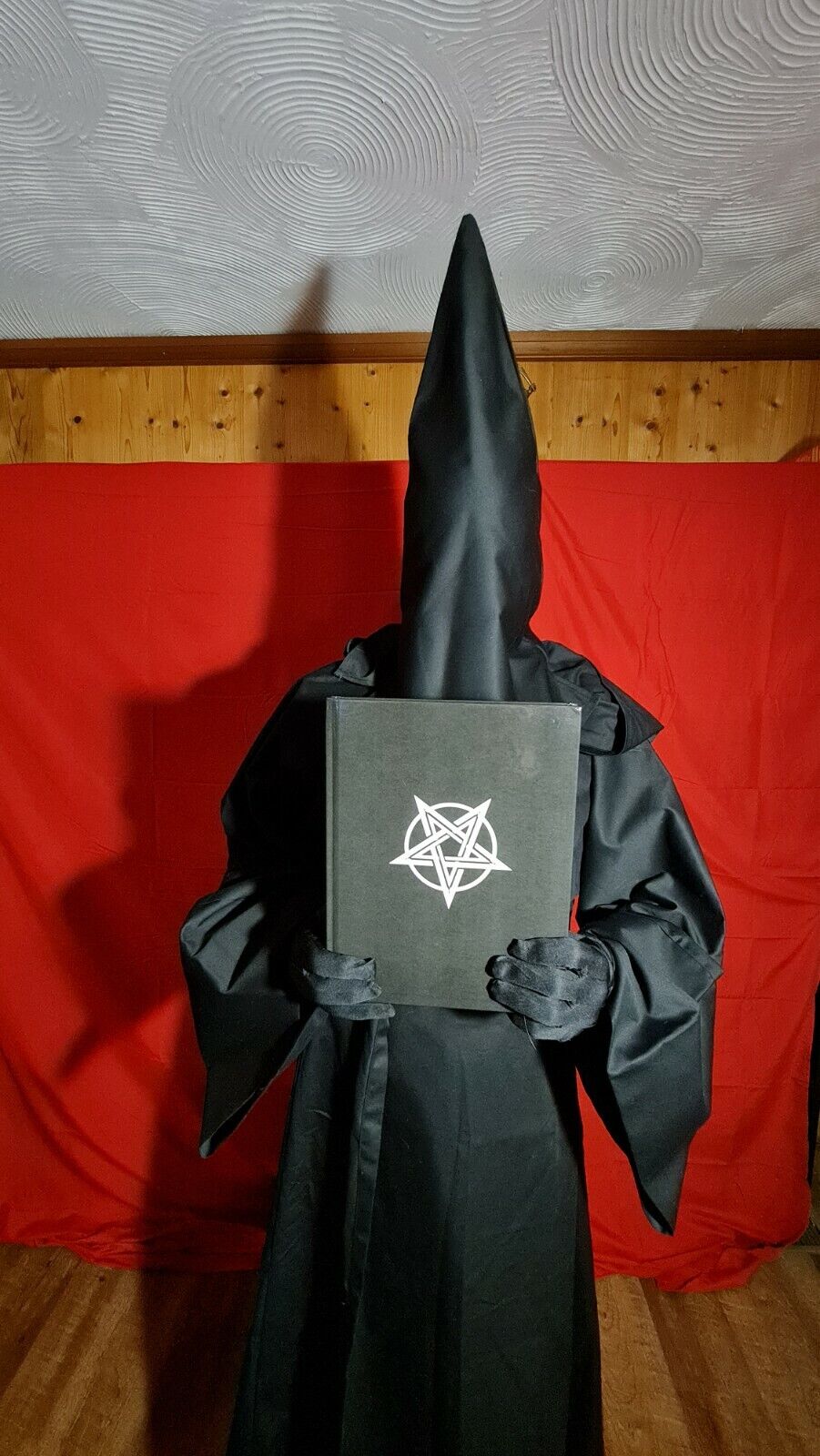High Satanic Priest Kit: Blk Robe, Hood, Temple of Satan Book & 5 Black Candles