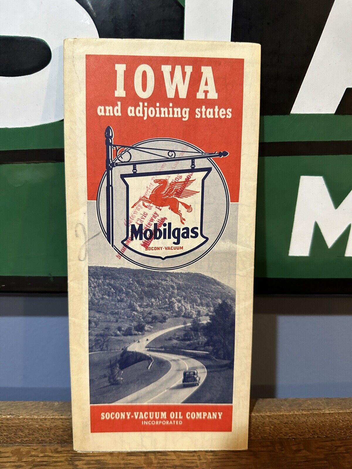 1940 Socony Vacuum Oil Mobilgas Road Map: Iowa USED