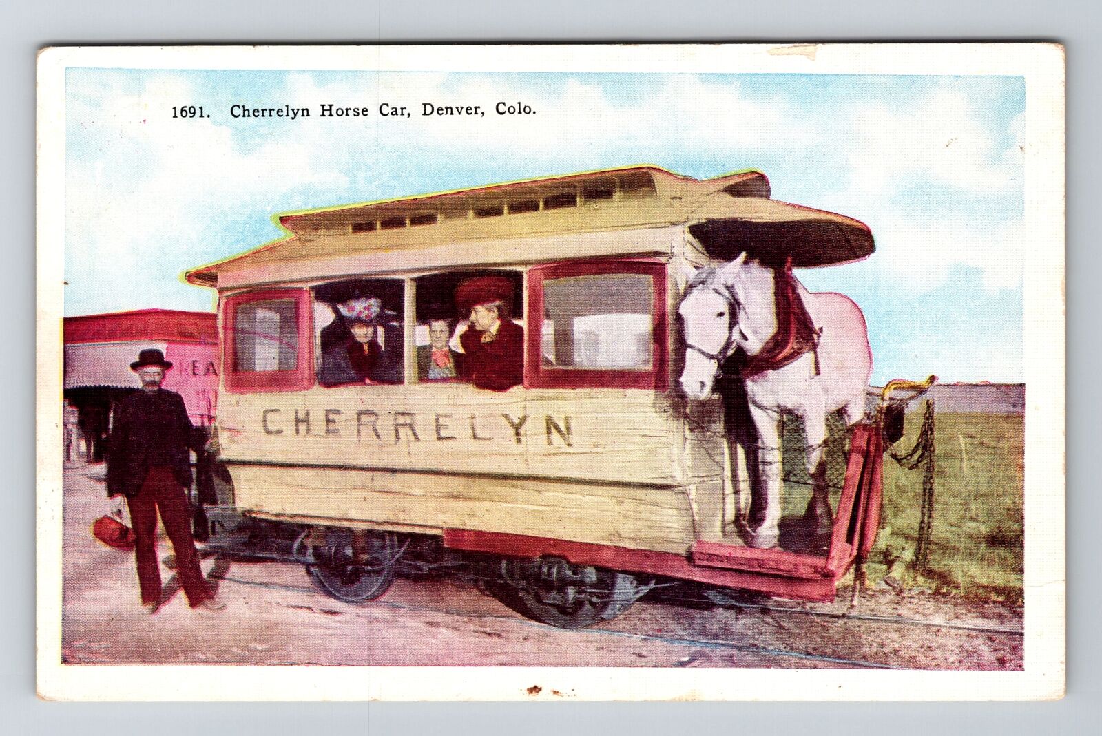 Denver CO-Colorado, Cherrelyn Horse Car Vintage Souvenir Postcard