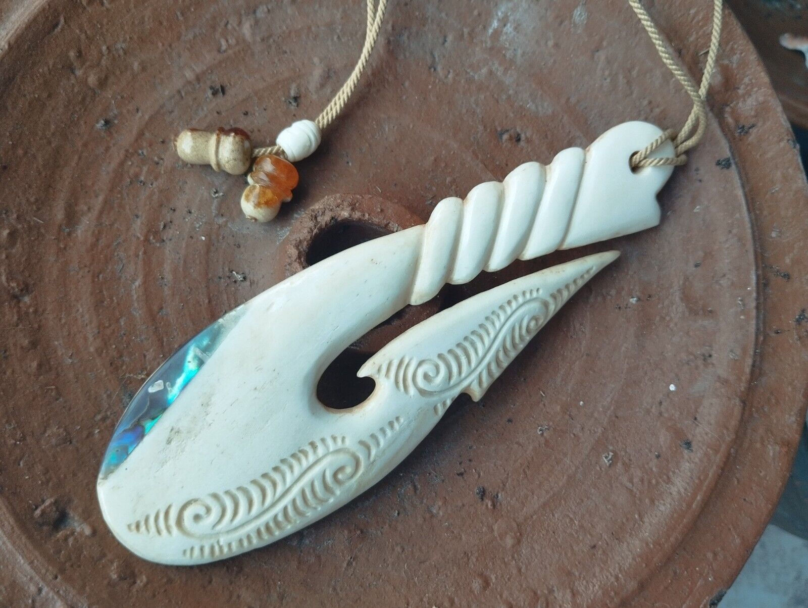 Maori Fish Hook Hei Matau Huge Pendant Hand Carved Bone Abalone New Zealand 