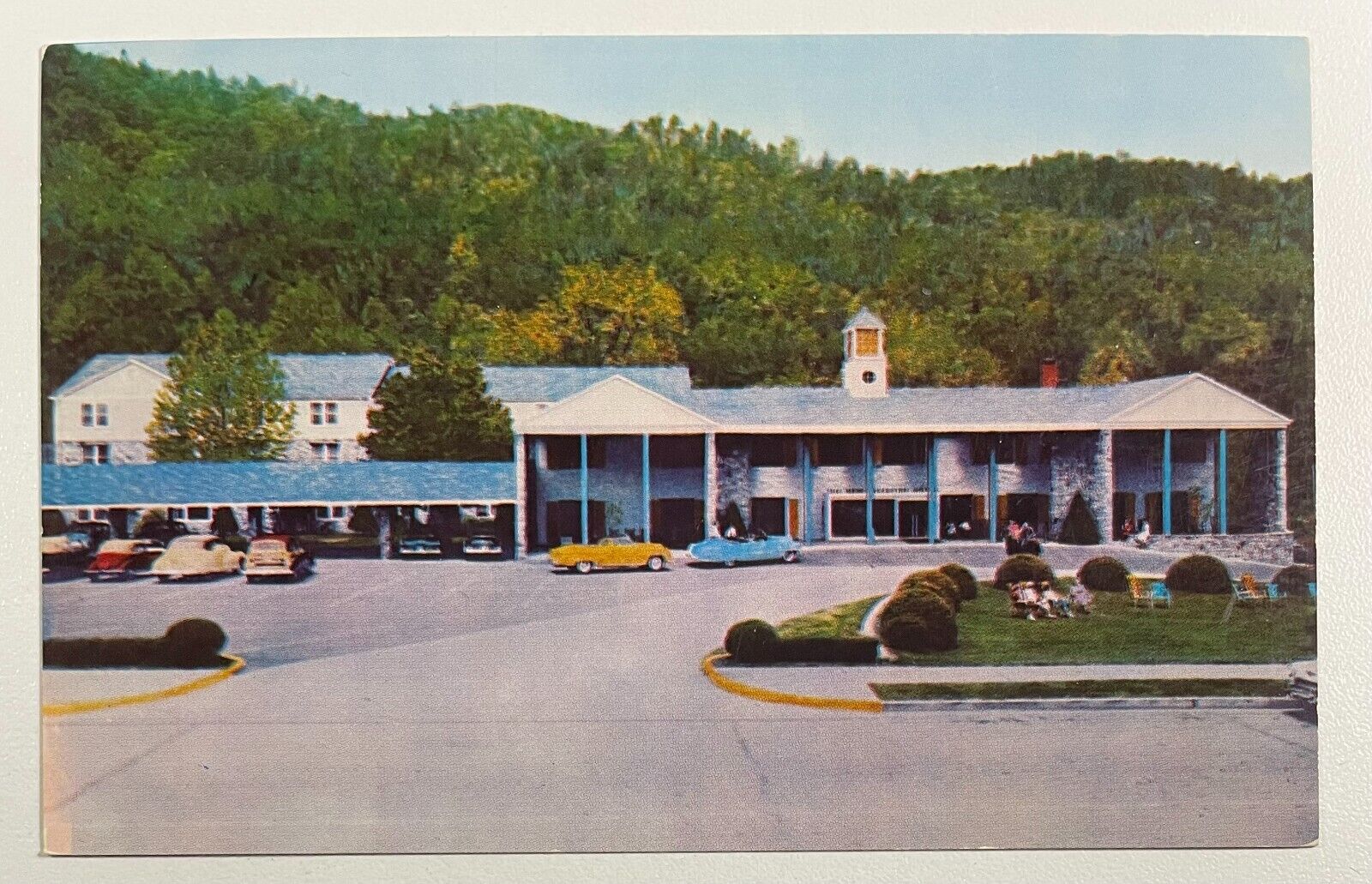 New Riverside Hotel Postcard Gatlinburg, TN