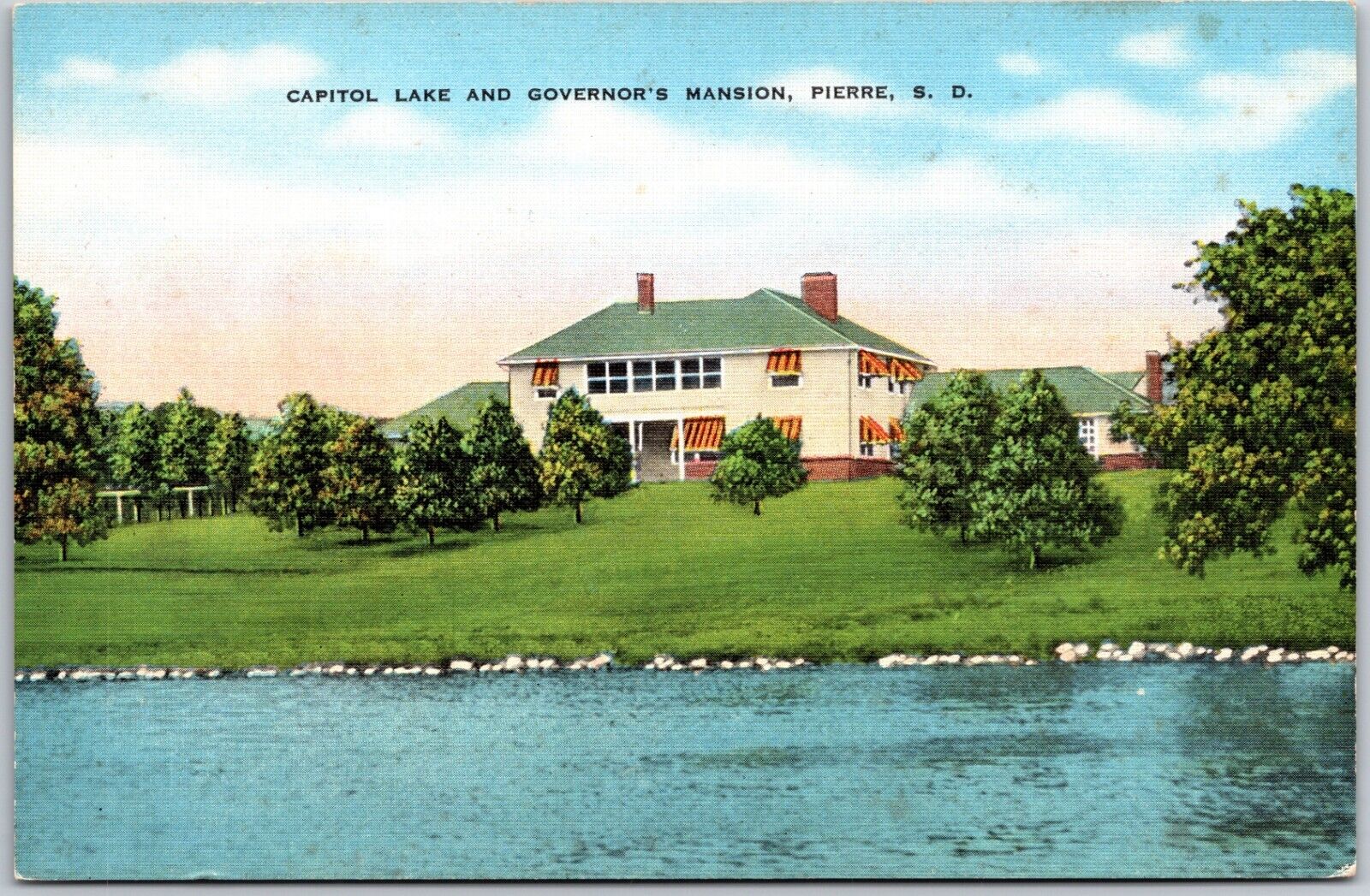 Pierre SD-South Dakota, Capital Lake & Governor\'s Mansion Vintage Old Postcard