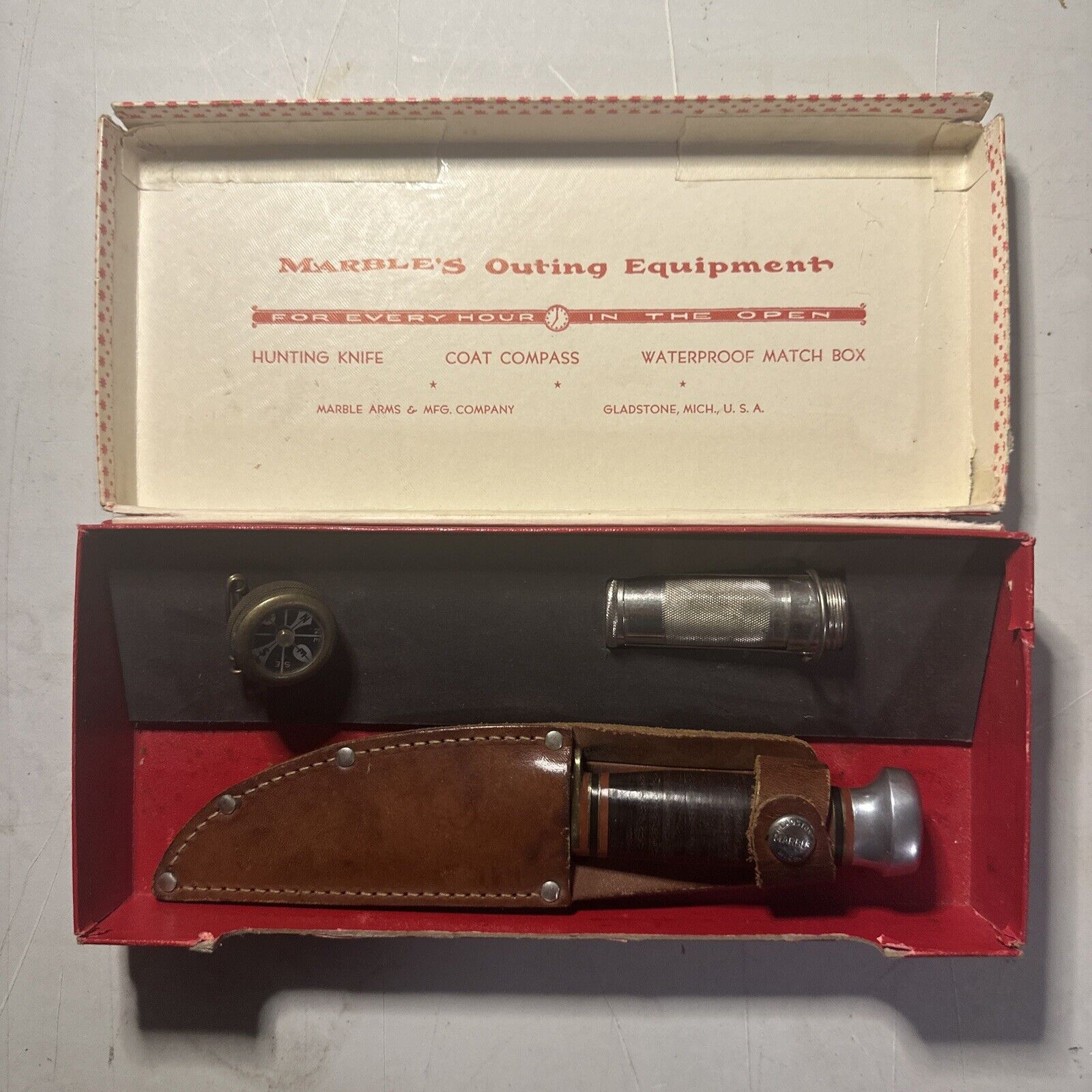 Vintage Rare Marbles Hunting Knife Kit With Compass And Match Holder 4in Blade