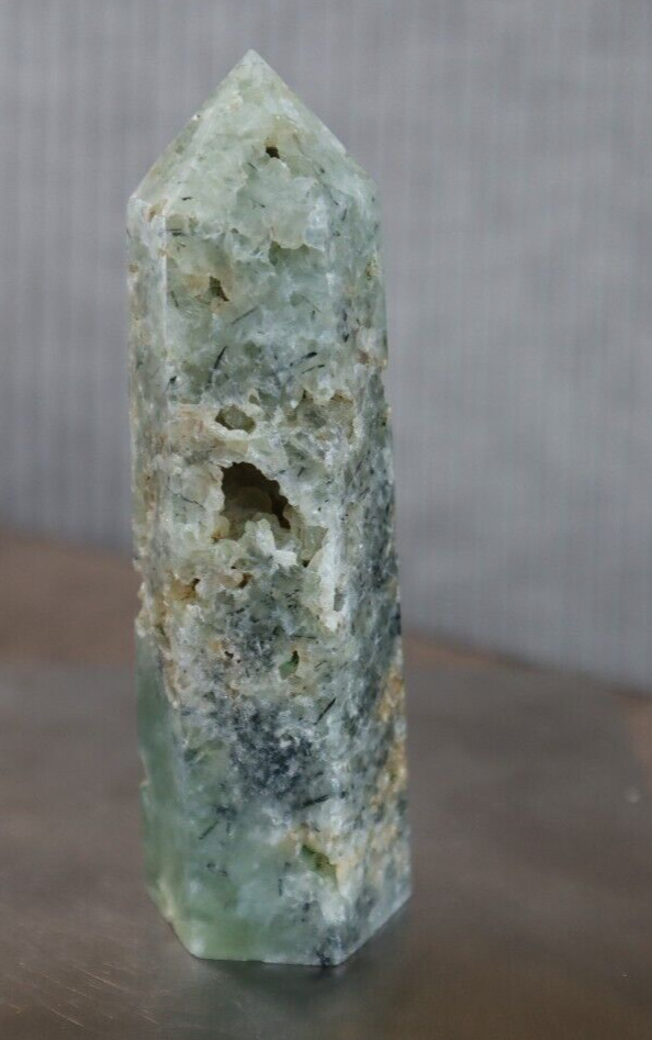 PREHNITE POINT 3.51 INCHES TALL/ 105.5 GRAMS