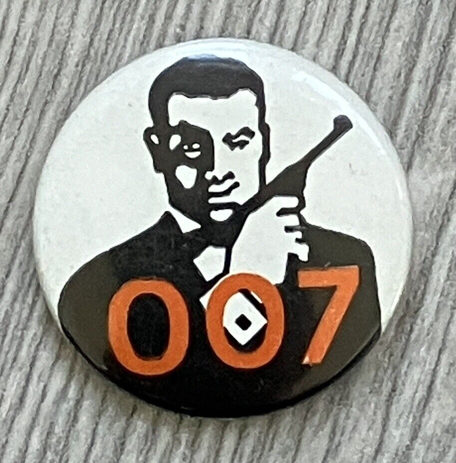 1965 Somportex Exciting World of JAMES BOND Second Series Badge Pin VERY RARE