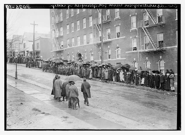 Crowds Waiting In Rain For Glimpse Of Body c1900 Historic Old Photo