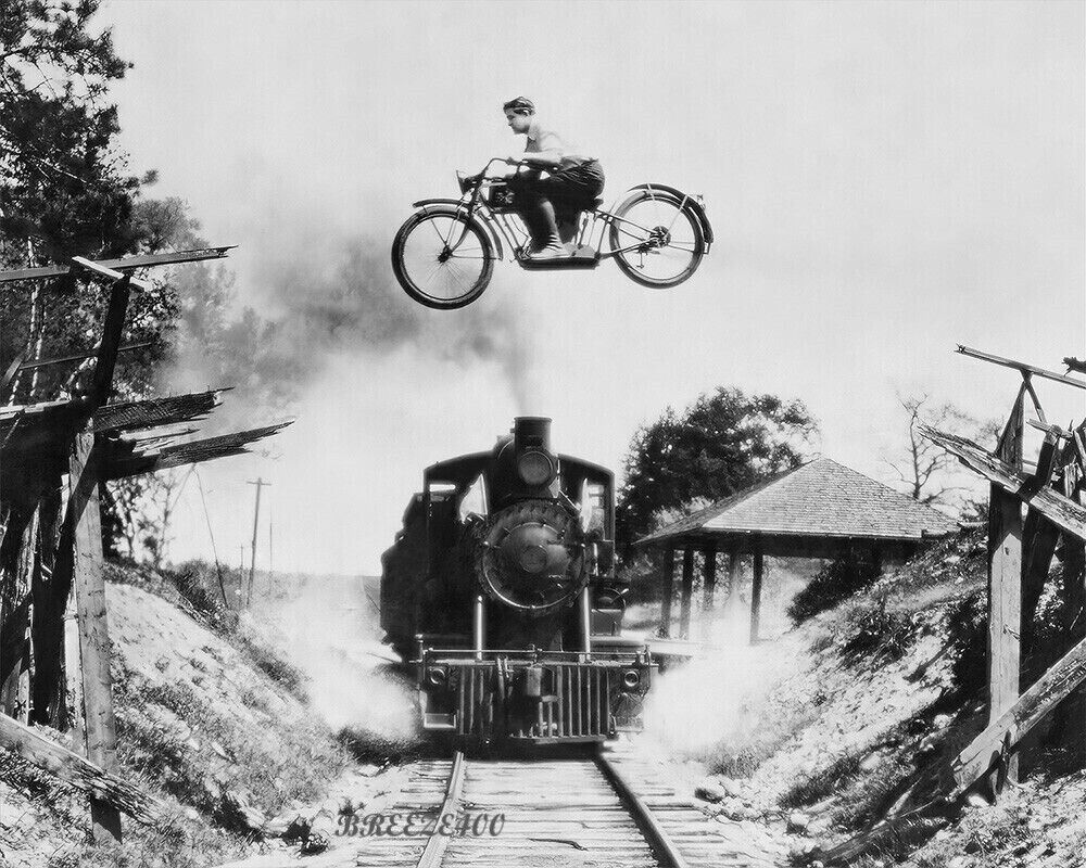 Vintage Biker Photo/EARLY 1900\'s MAN JUMPING STEAM LOCOMOTIVE/4x6 B&W Reprint