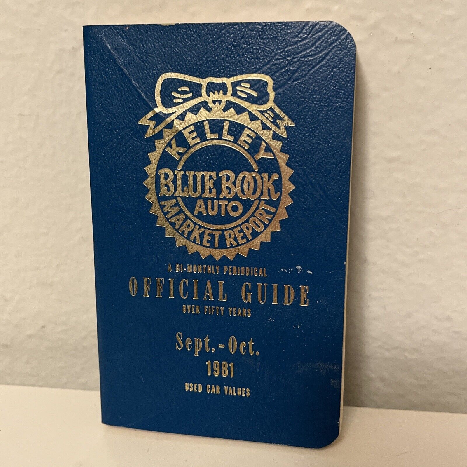 Rare 1981 Sep-Oct Kelley Blue Book Used Car Price Manual Pocket Size