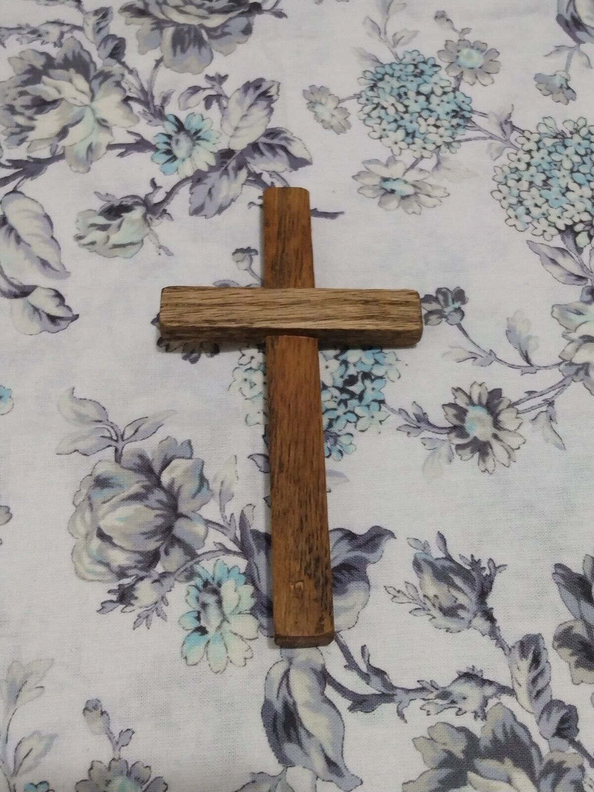 Small Simple Little Oak Cross Religious Christ Jesus Rustic Wood Wooden