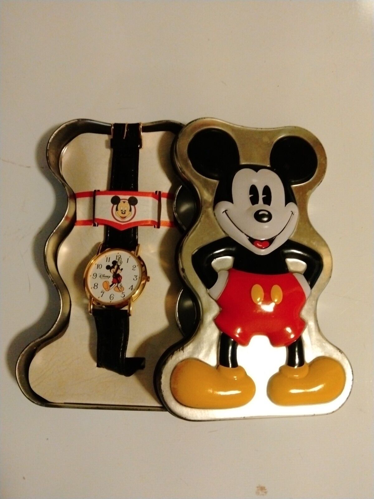 Vintage 1990s Disney Theme Park Exclusive Time Works Mickey Mouse ￼Watch New WOW