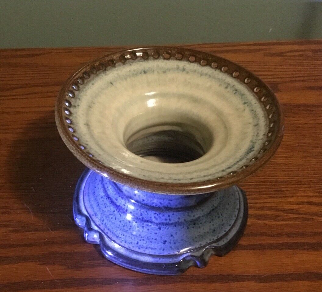 Bonnie Bierwert Signed .. Earring Holder ...  Stoneware Pottery Vase