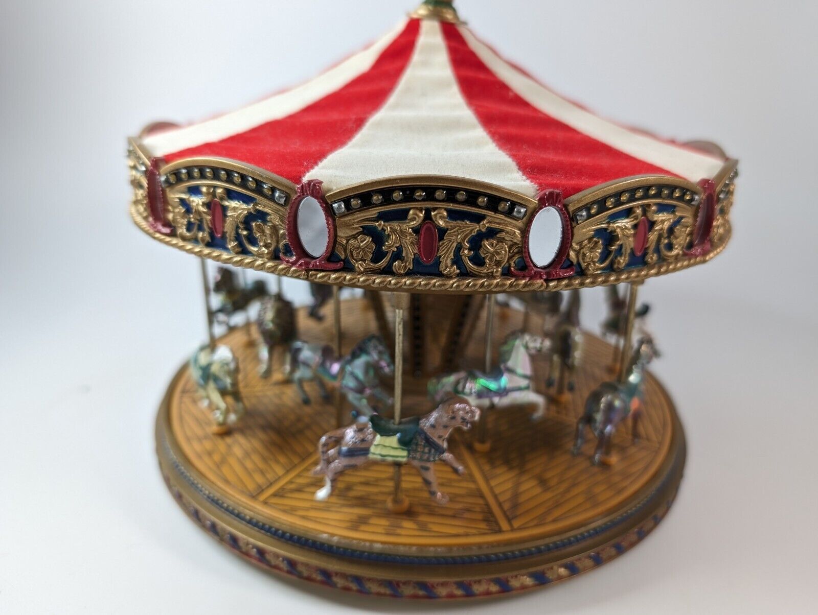 2002 Mr. Christmas Gold Label Collection World's Fair Carousel