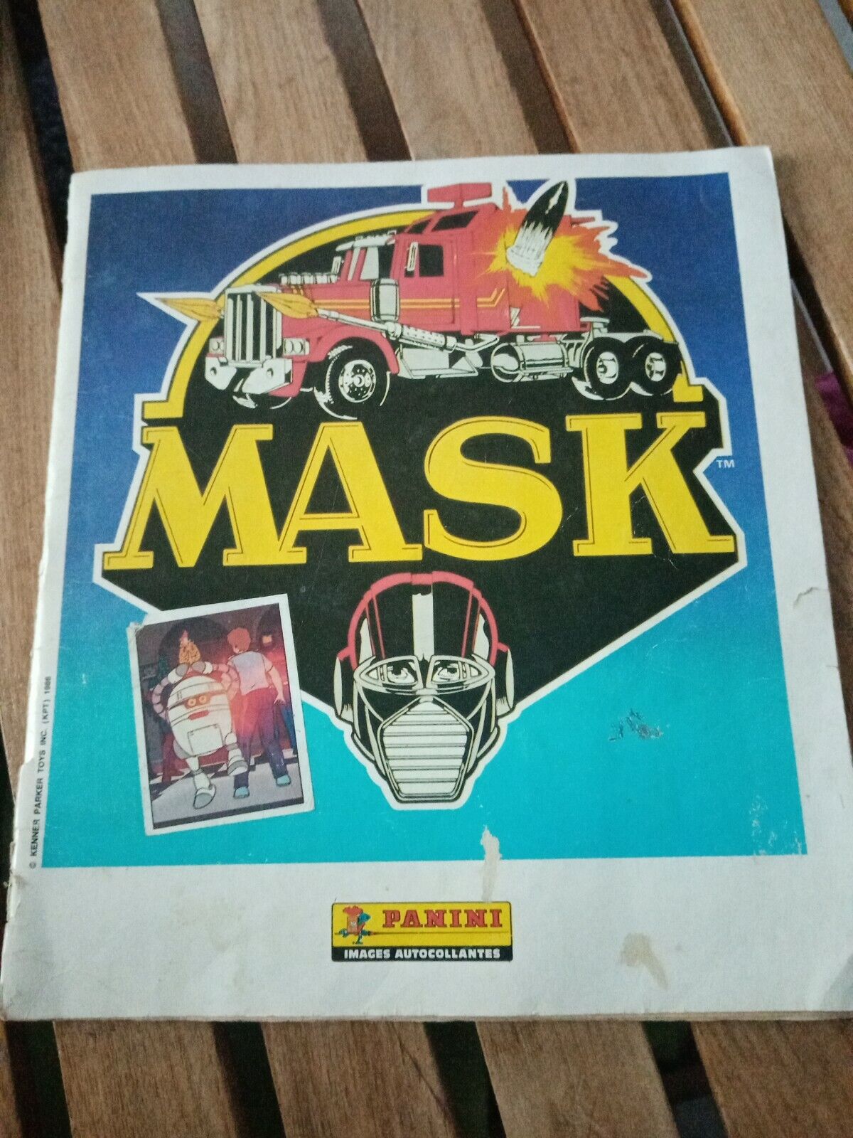 Rare 1986 PANINI MASK +200 STICKER IMAGES antique toy NEAR COMPLETE