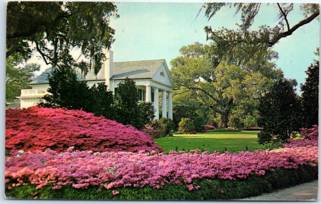 Postcard - Old Colonial Home