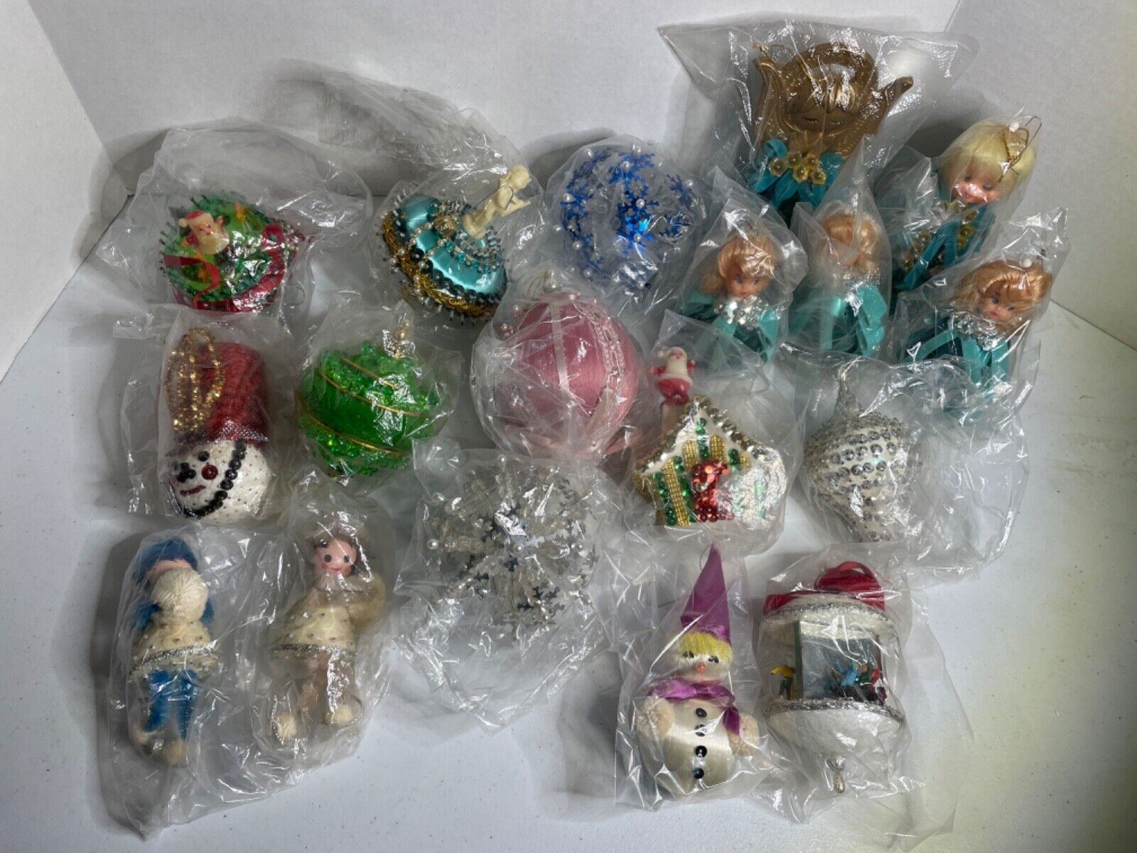 LOT OF 18 VINTAGE BEADED CHRISTMAS ORNAMENTS