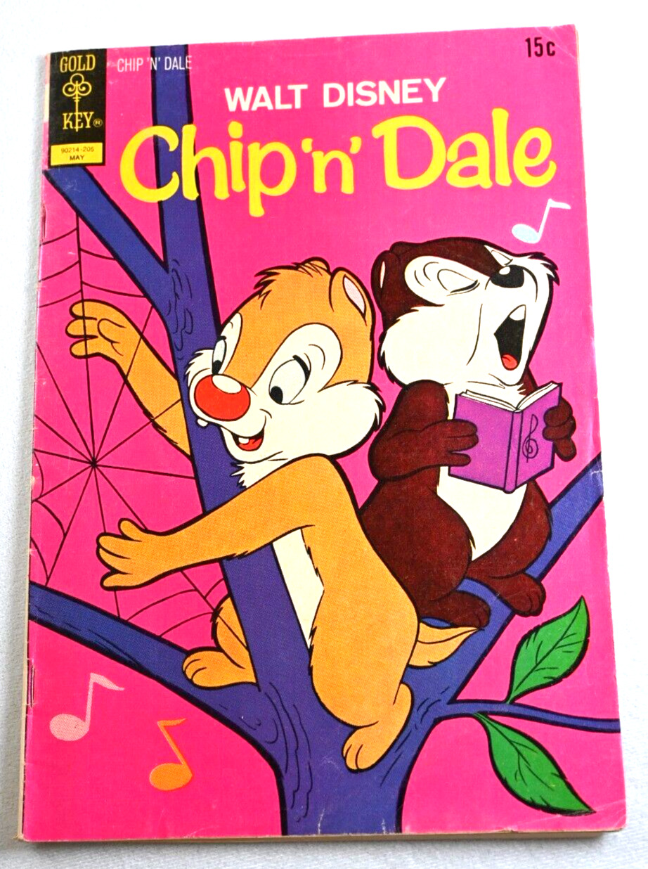 1972 Vintage Walt Disney CHIP N\' DALE Gold Key COMIC BOOK #15 May