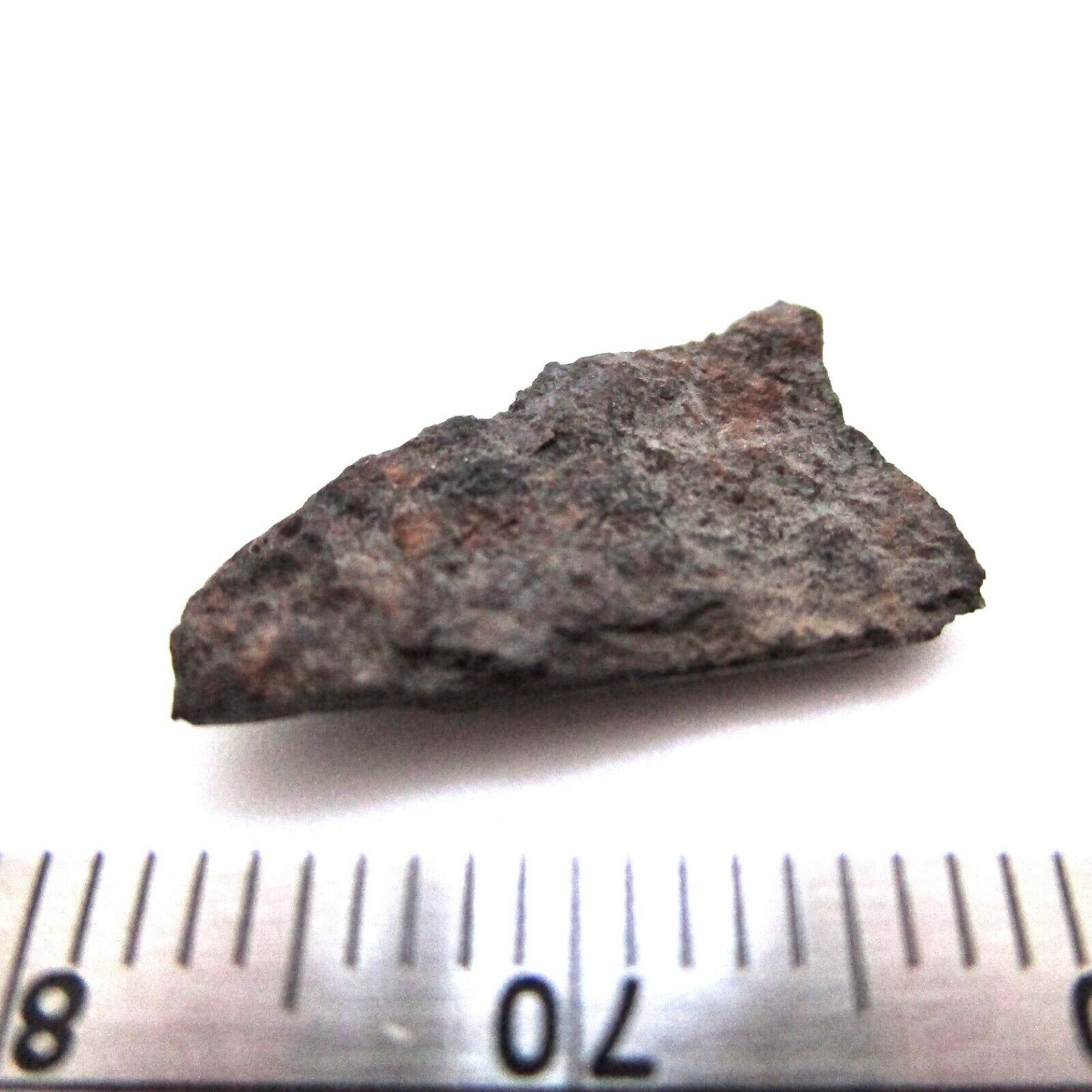 Vyatka meteorite fragment - 0.77 gram H4 chondrite - Russia