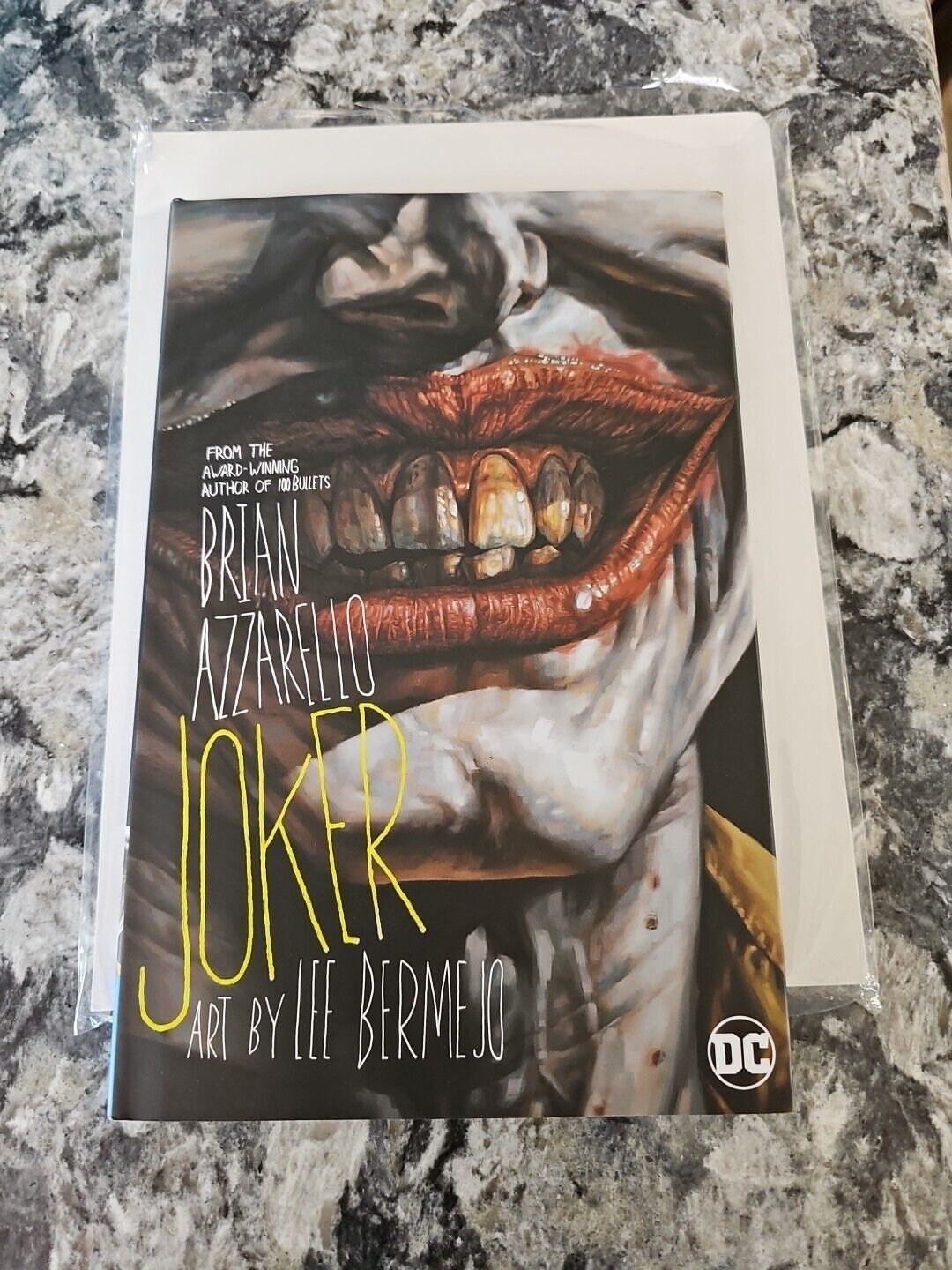 Joker HC Hardcover DC Comics Brian Azzarello Lee Bermejo signed autographed COA