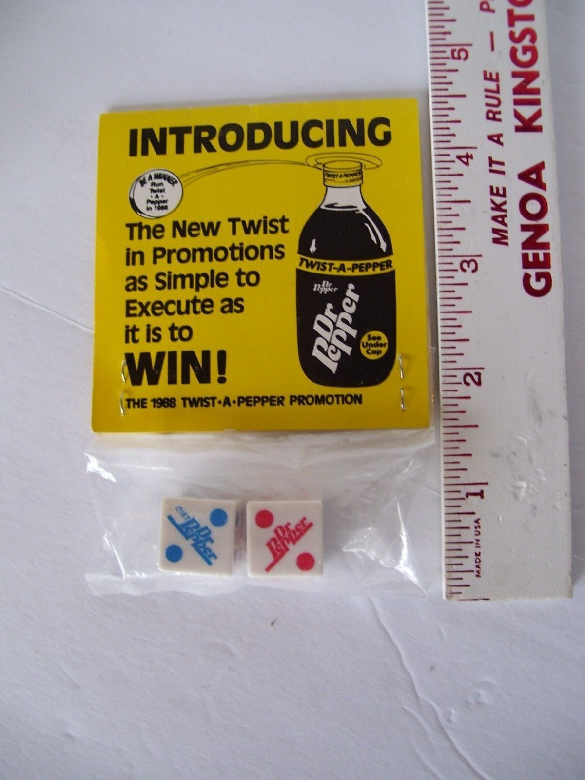 1988 Twist-a-Pepper Dr. Pepper Promo Give away Dice Set NIP NOS still in package