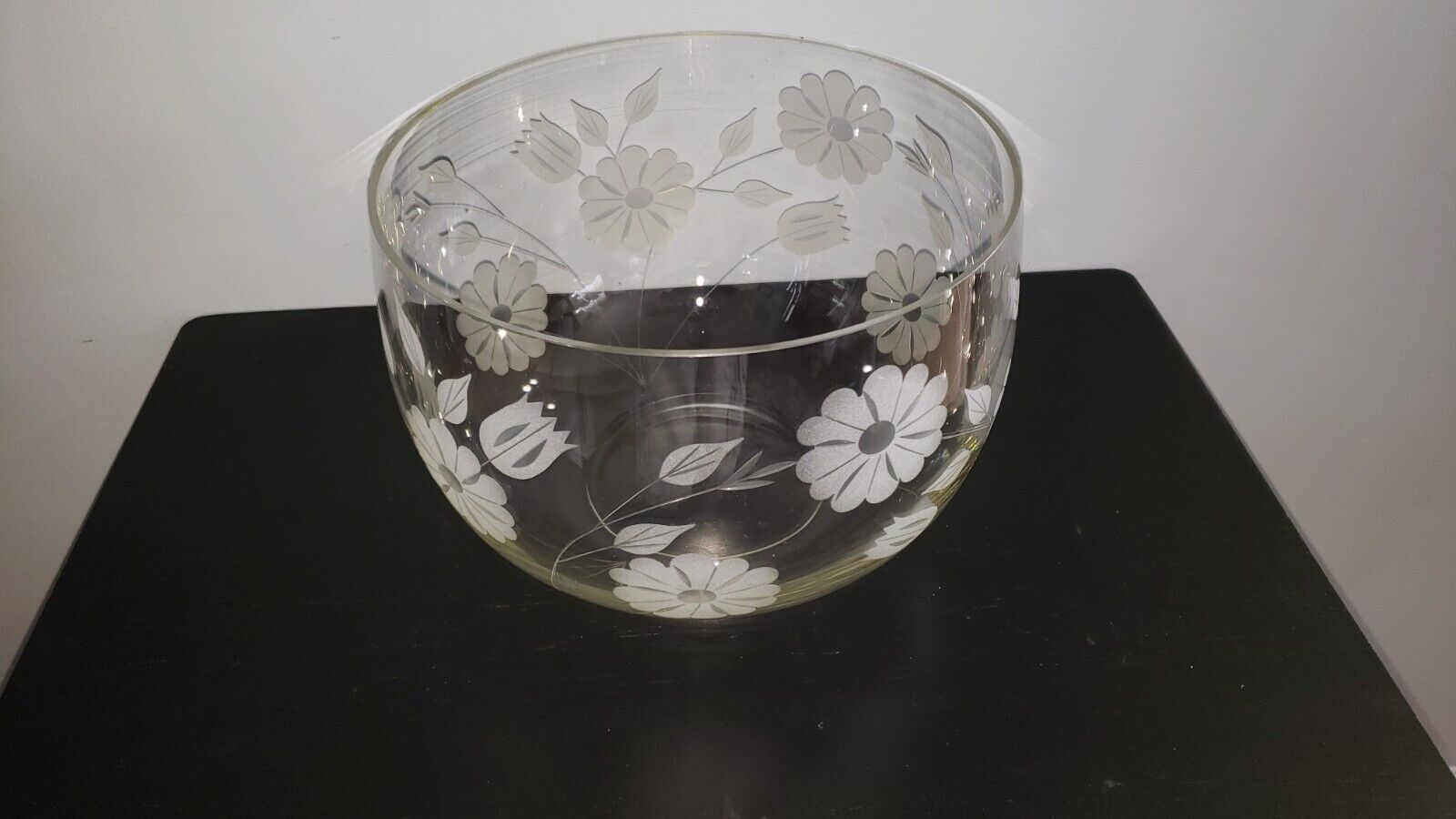 Huge Vintage MCM Etched Flowers Crystal Lausitzer Serving Bowl (Small Chip)