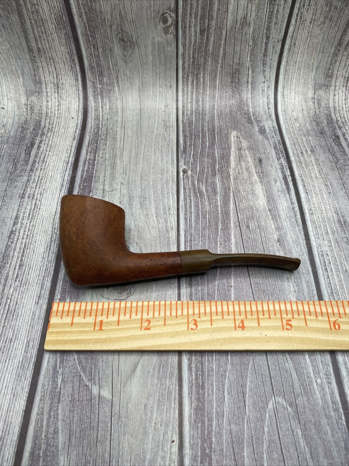 Vintage ROYAL COMOY'S #589 - Beautiful Pipe