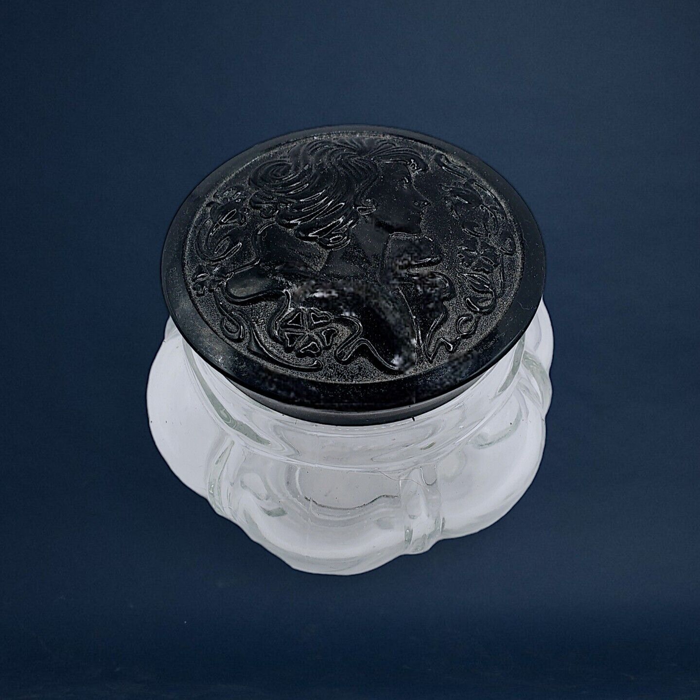 Vintage Avon Rich Moisture Cream Glass Jar w Cameo Lady Black Lid