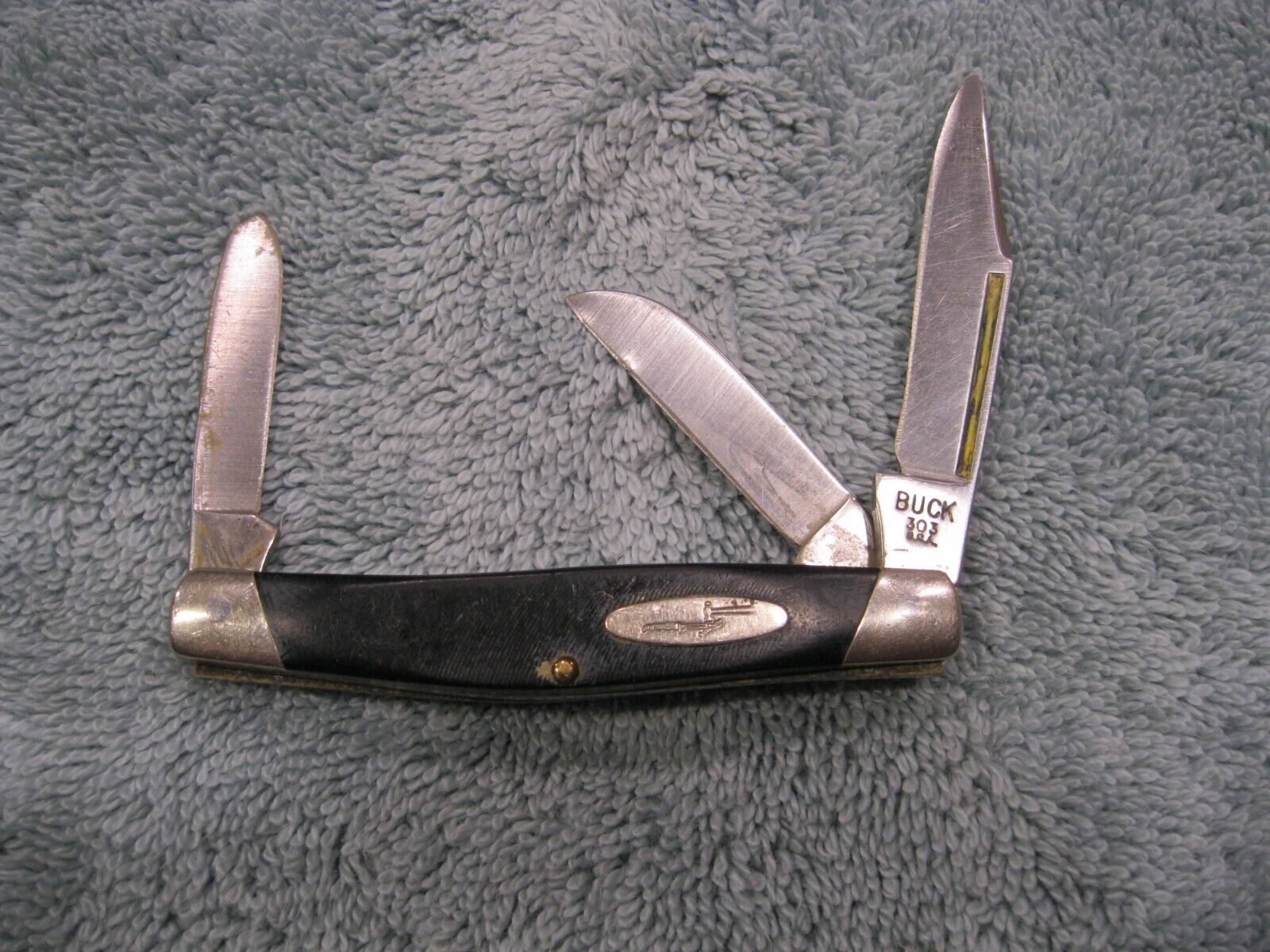 Vintage 1972-86 Buck USA 303 Stockman 3 Blade Pocket Knife