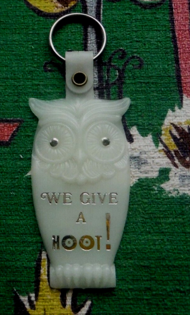 Vintage large white plastic owl keychain