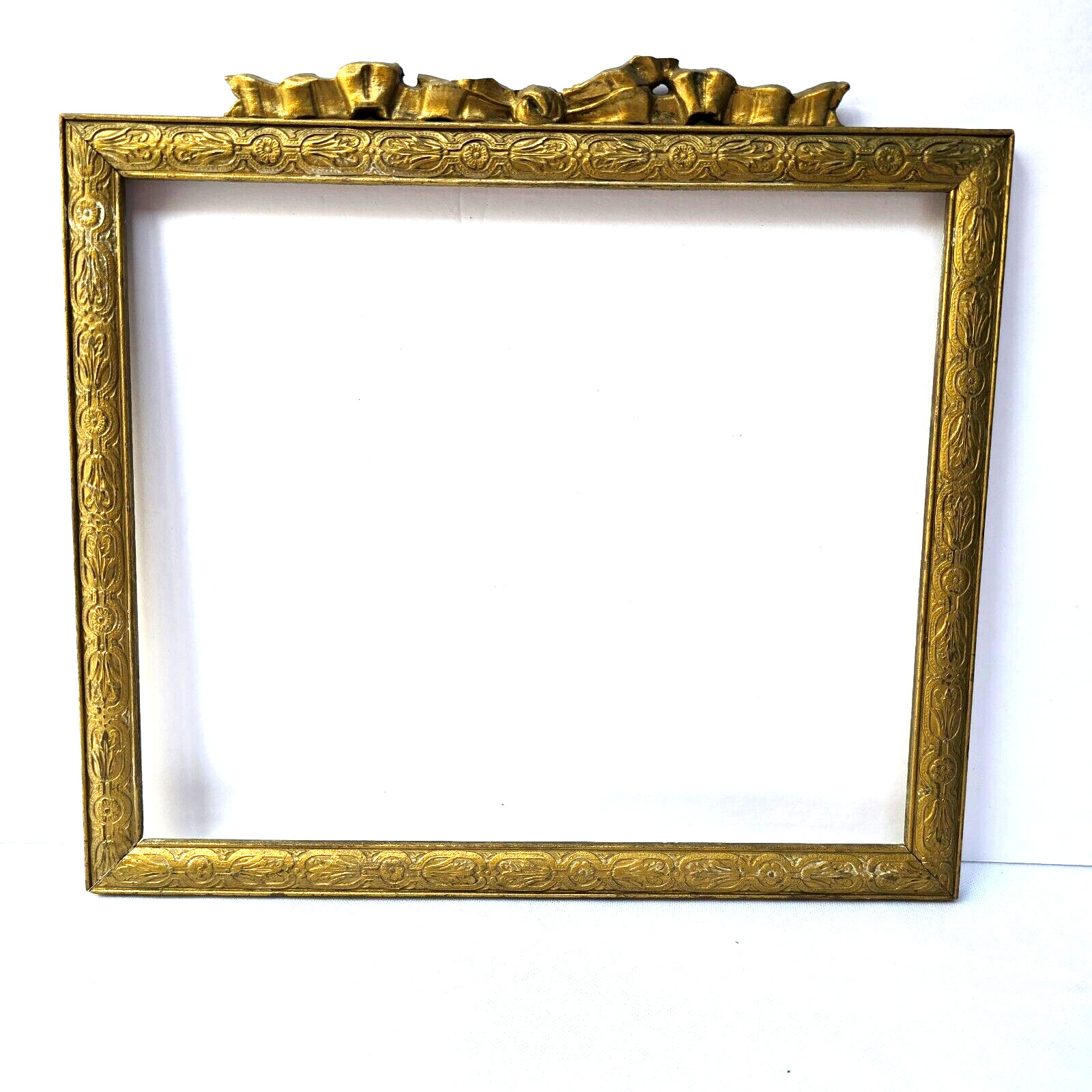 Antique 1920s Ornate Gold Carved Wood & Gesso Picture Frame w/Bow 12 x 10 in Vtg