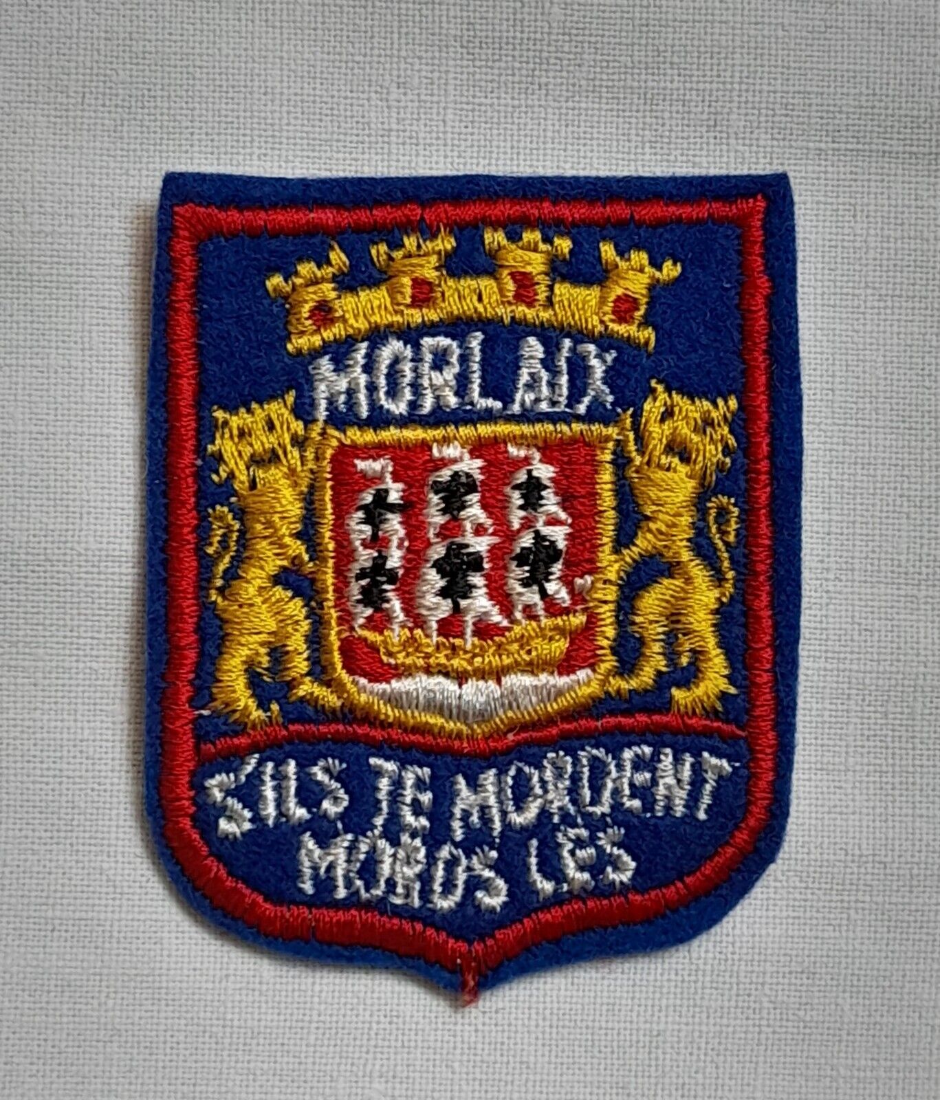 Morlaix embroidered crest (29)