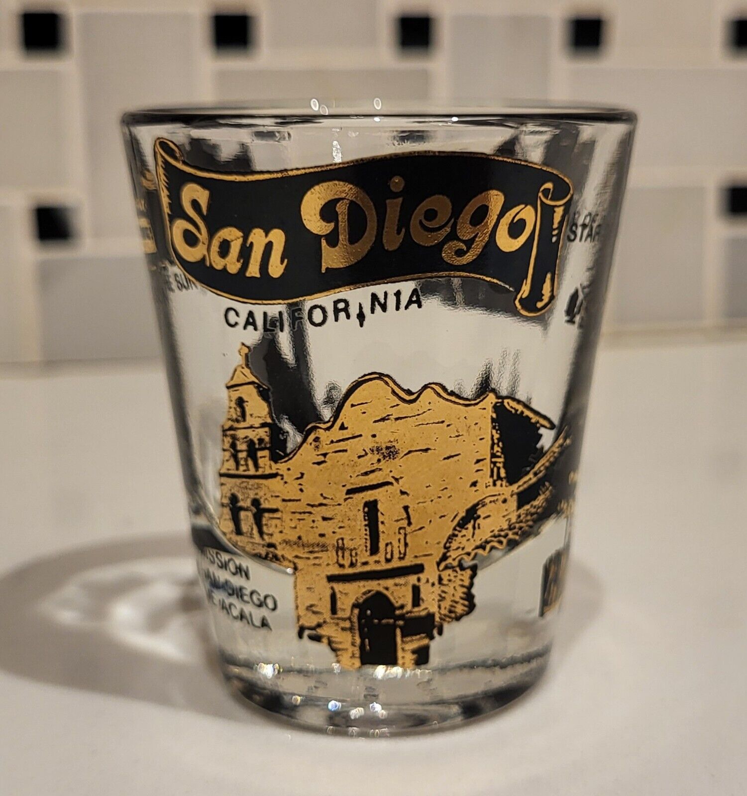 Vintage San Diego California Souvenir  4\'.5” Rocks Drinking Glass - Black & Gold