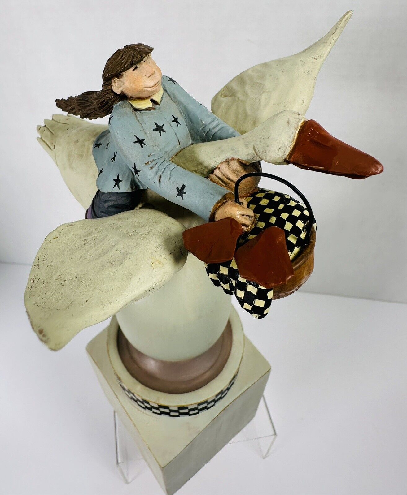 Williraye Studios Retired 2001 Goose & Basket WW1513 Vintage Whimsical Folk Art