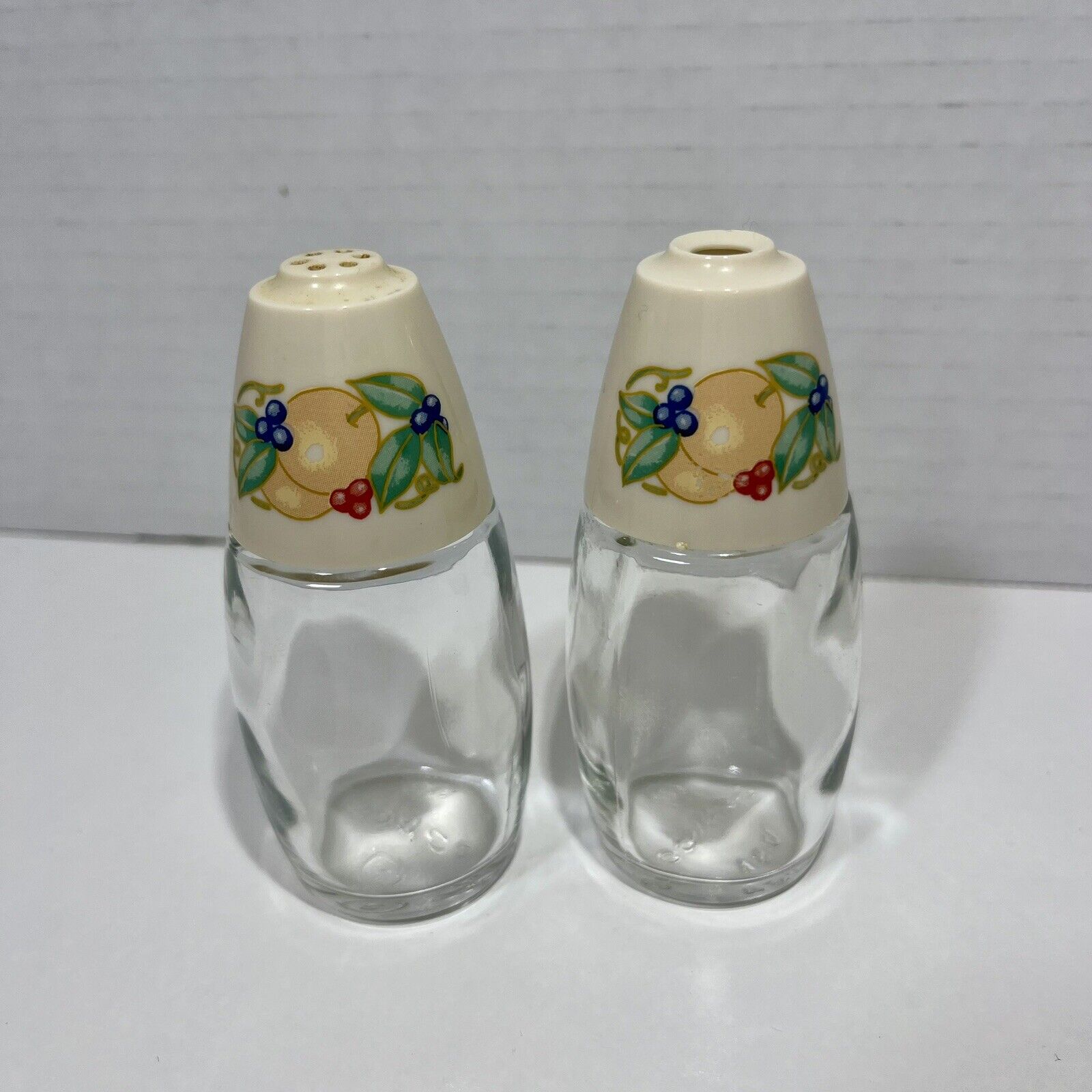 Vintage Corelle Salt and Pepper Shakers Gemco Glassware and Plastic Lid