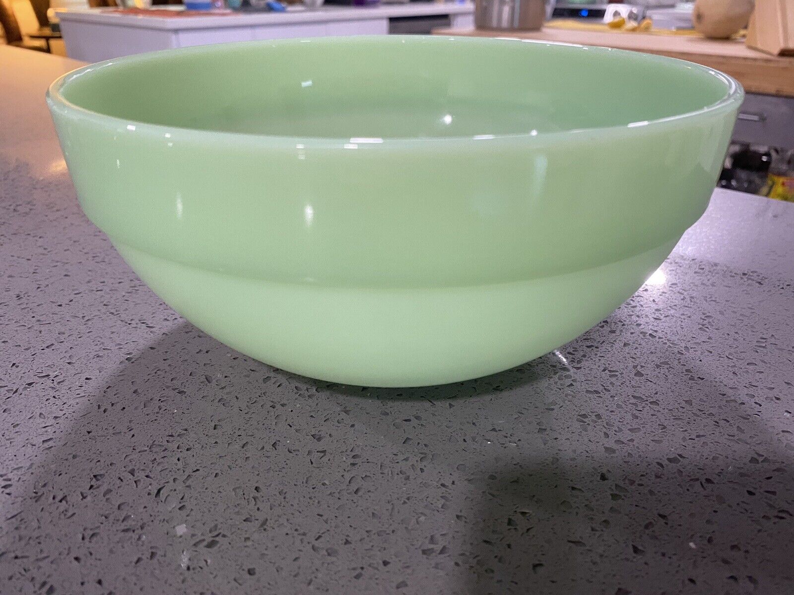 Vintage Jadeite Fire King 8 3/4 In mixing bowl  Colonial Band RARE HTF 