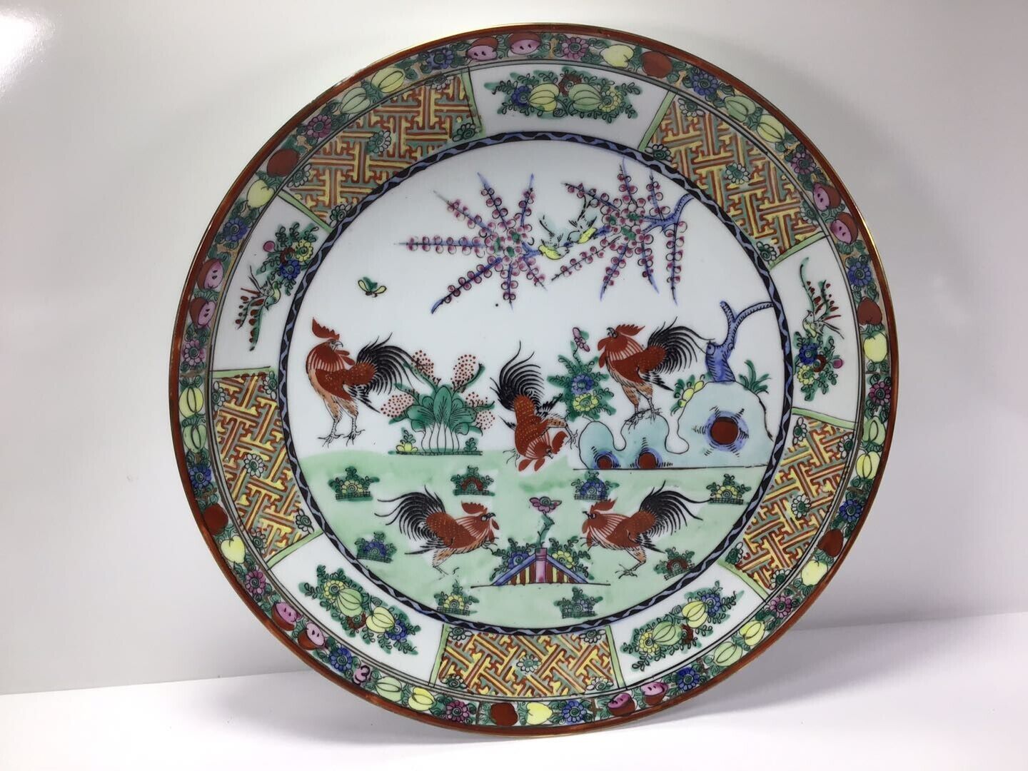 T14 Vintage Antique Classic Beautiful Rooster Design Quangcai Porcelain Plate