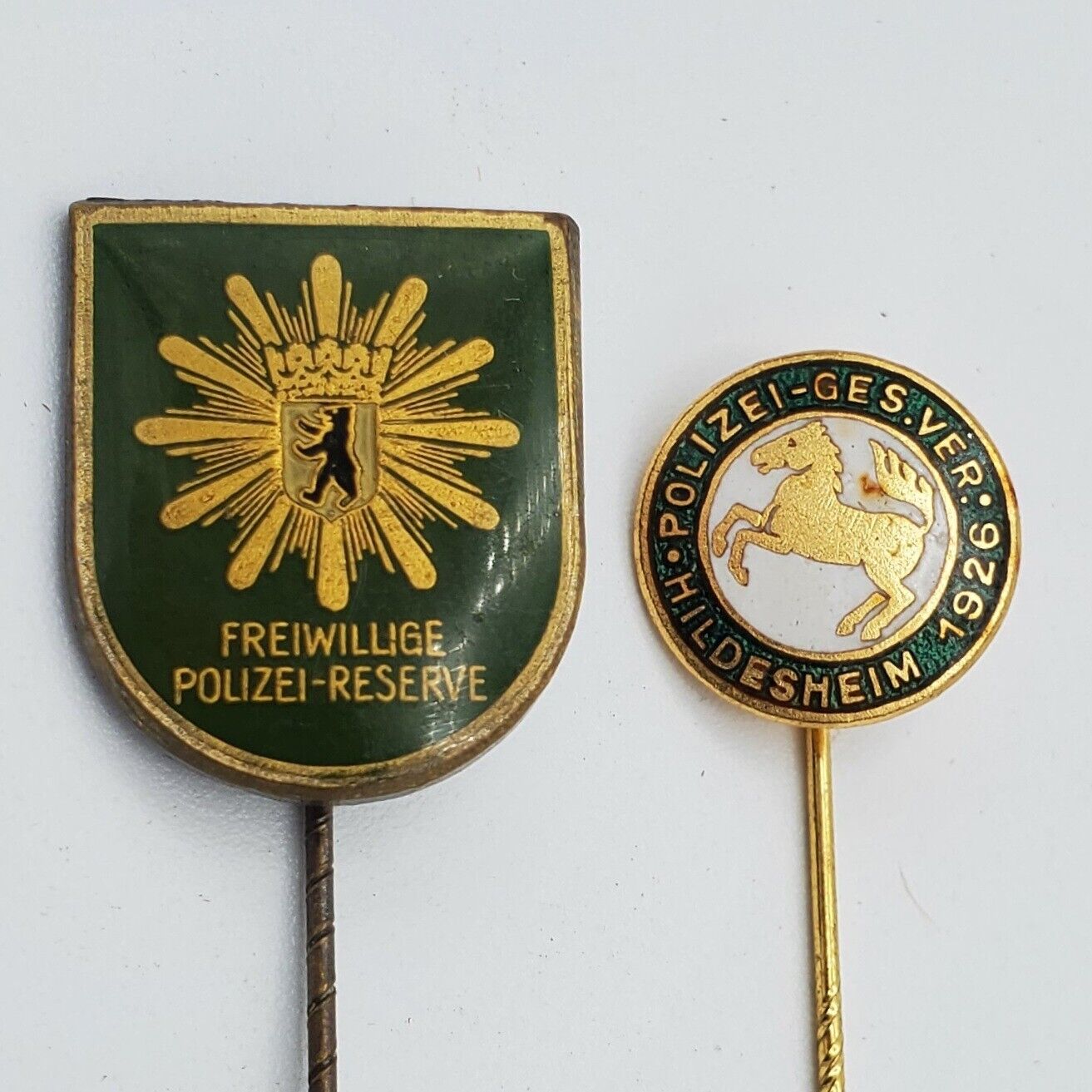 German police Antique Berlin Stick Pin badge button volunteer reserve set old