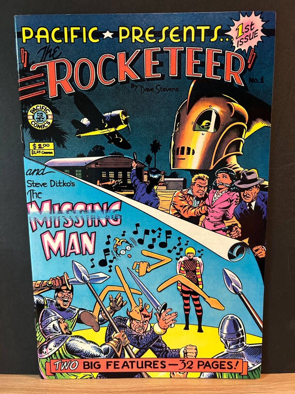 Pacific Presents The Rocketeer   #1   NM-   Dave Stevens Cover  Modern Age Comic