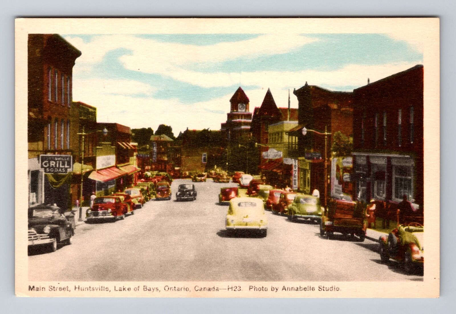 Huntsville Canada, Main Street, Shops, Clock Tower, 1940\'s Cars Vintage Postcard