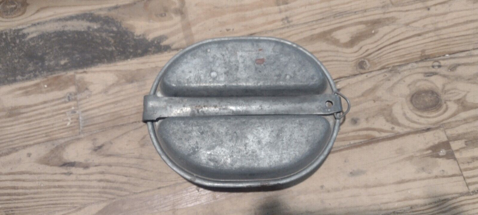 ORIGINAL WWII US ARMY 1942 MESS KIT, EARLY VERSION- OWENS-ILLINOIS, RARE MAKER