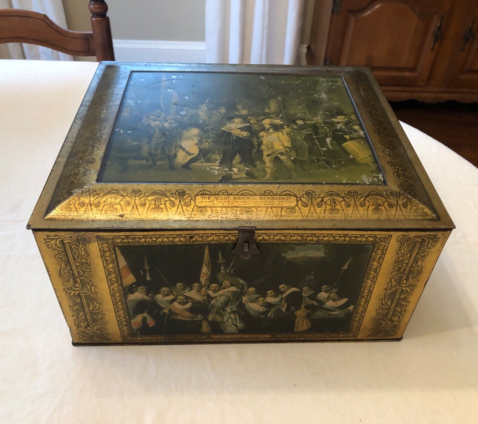 Large Beech Nut Storage Tin 1930s Nightwatch by Rembrandt Litho Paintings