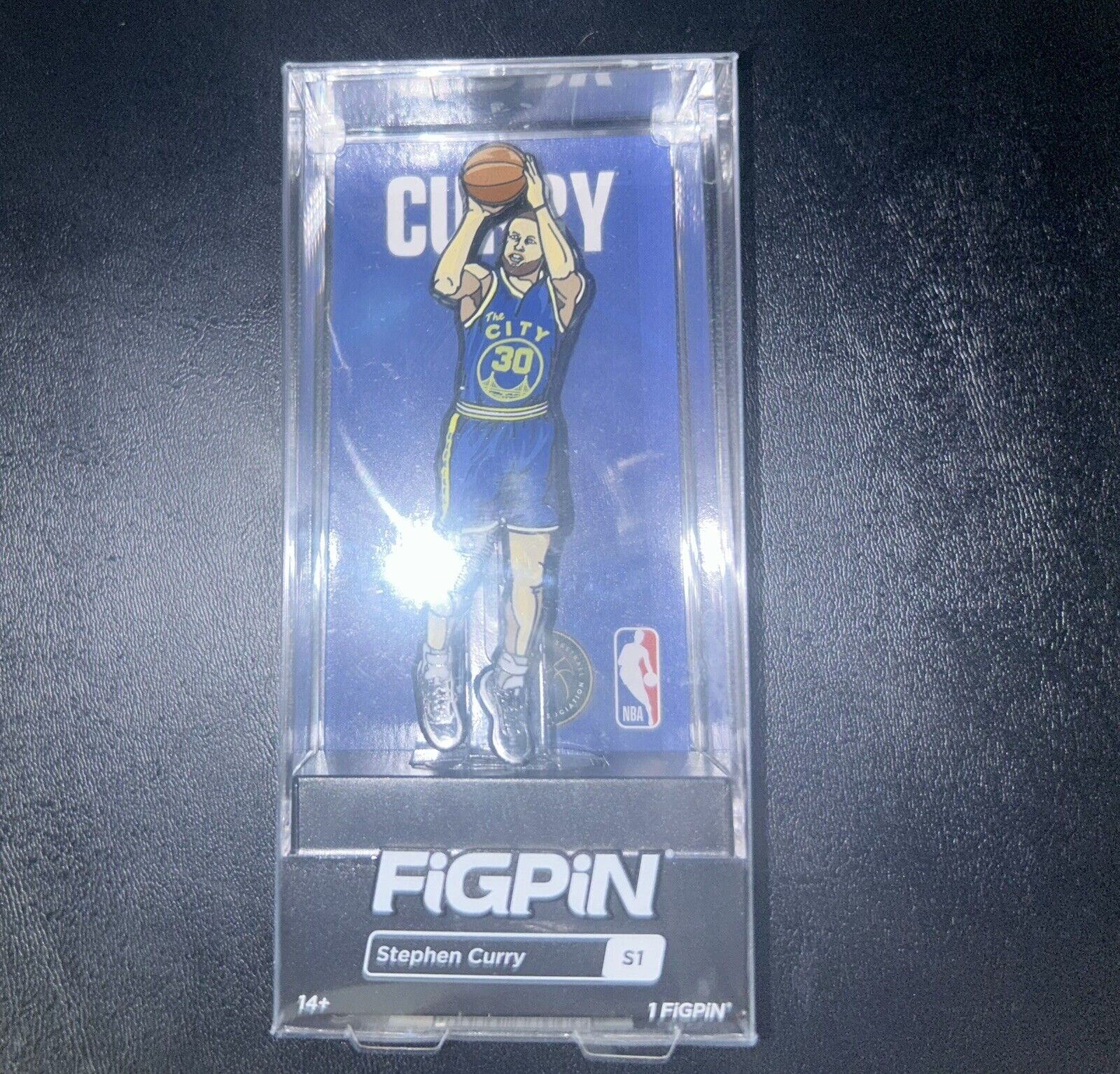 FiGPiN NBA Golden State Warriors Stephen Curry #30 S1 Collectible 1 Figpin