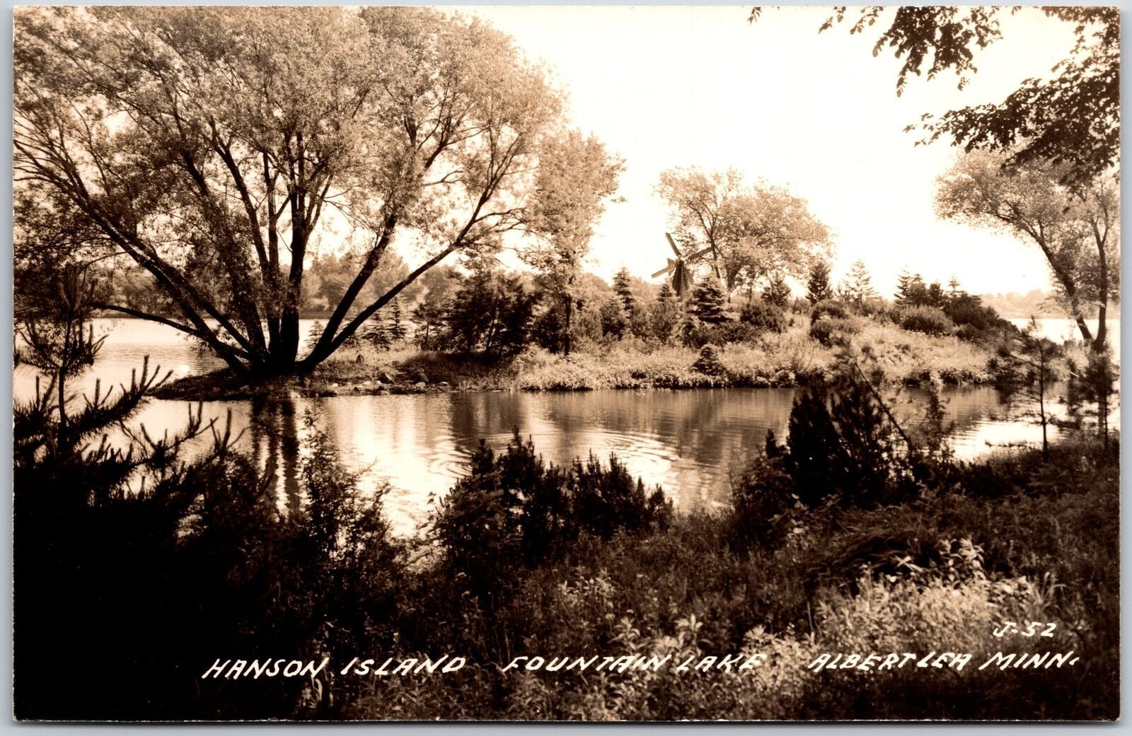 Hanson Island Fountain Lake Albert Lea Minnesota MN RPPC Photo Postcard