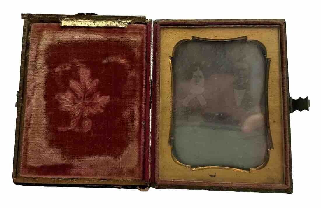 Antique Daguerreotype Photo Frame Case Man Woman Velvet Wood
