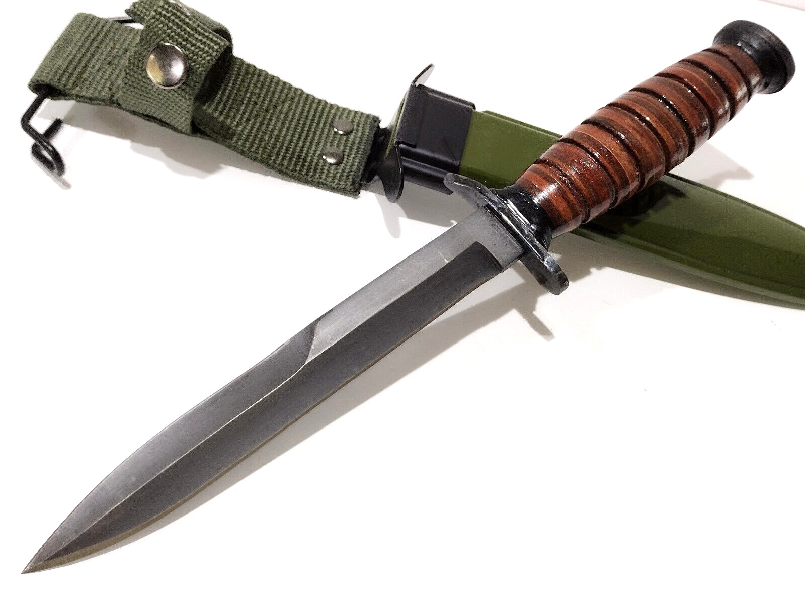 WWII M3 Double Edge Trench Knife Leather Stacked Handle OD Green Scabbard