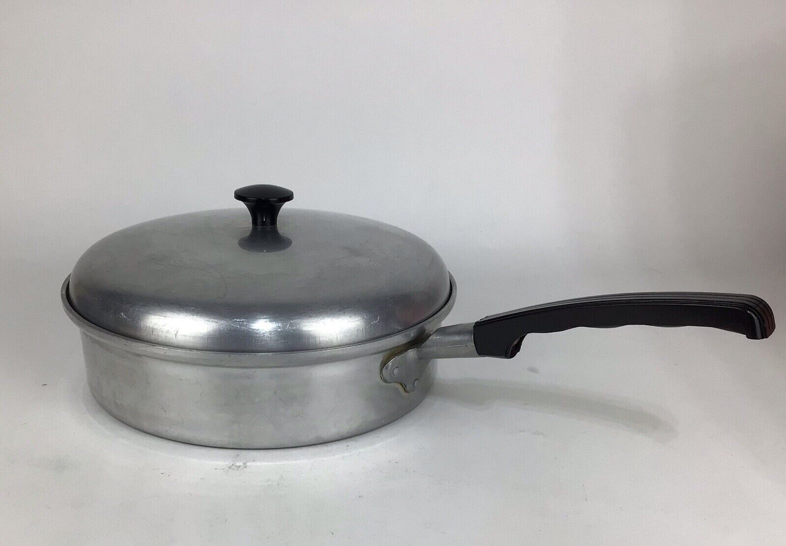 Vintage Reliance Pure Aluminum skillet with lid 10”